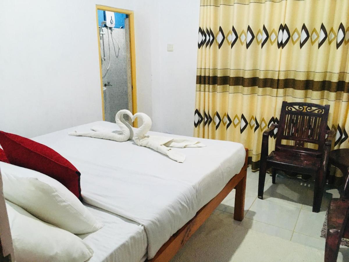 Adisham Village Home Beragala Esterno foto