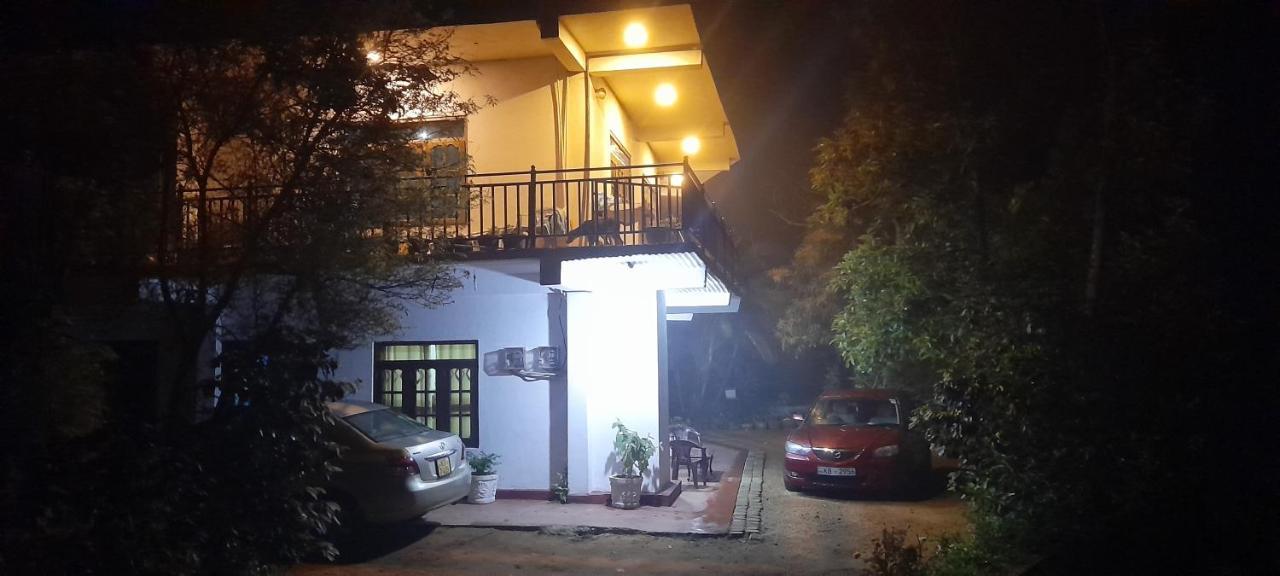 Adisham Village Home Beragala Esterno foto